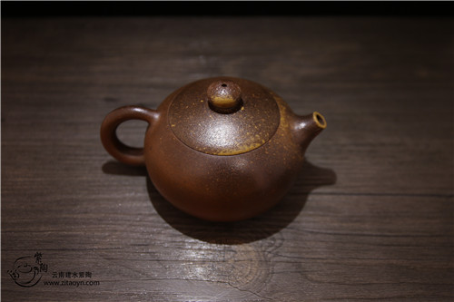 紫陶壶与盖碗泡茶有什么不同？